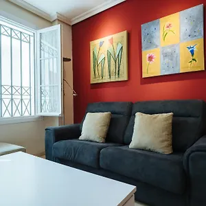 Appartement En Casa Palacio Con Piscina 15 Mayo A 15 Octubre, Séville